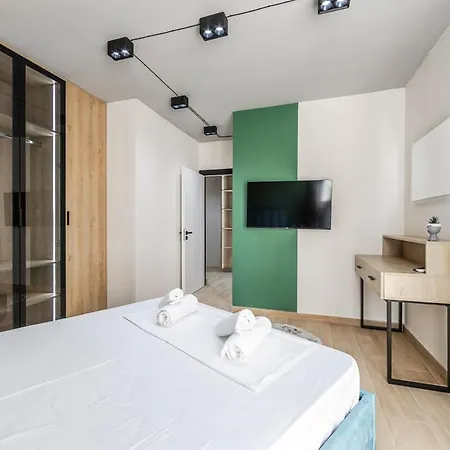 Apartment Gemelli Seafront Duplex By Ps Durres