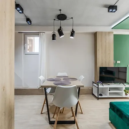 Gemelli Seafront Duplex By Ps 아파트 *