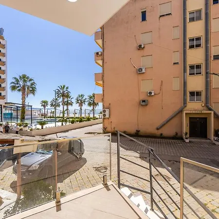 Appartamento Gemelli Seafront Duplex By Ps Durrës